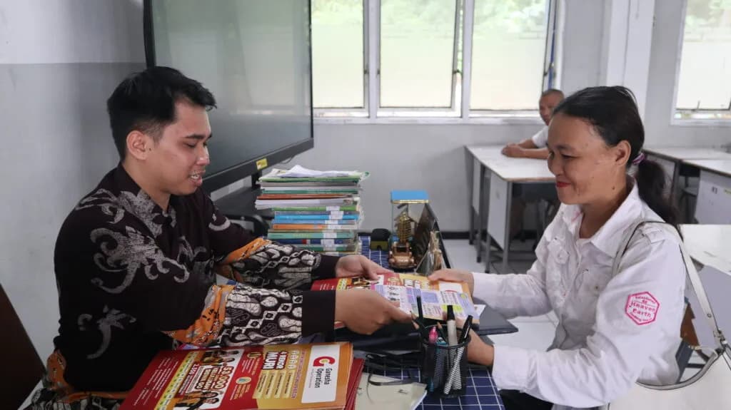 Sosialisasi Tata Tertib Sekolah dan Pembagian Rapor Semester Genap 2026 — foto 1
