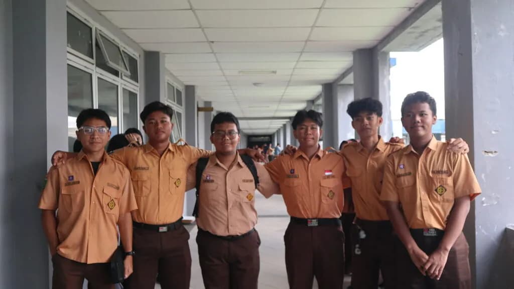 Sosialisasi Tata Tertib Sekolah dan Pembagian Rapor Semester Genap 2026 — foto 4